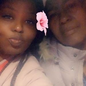 Meet your Posher, Kay